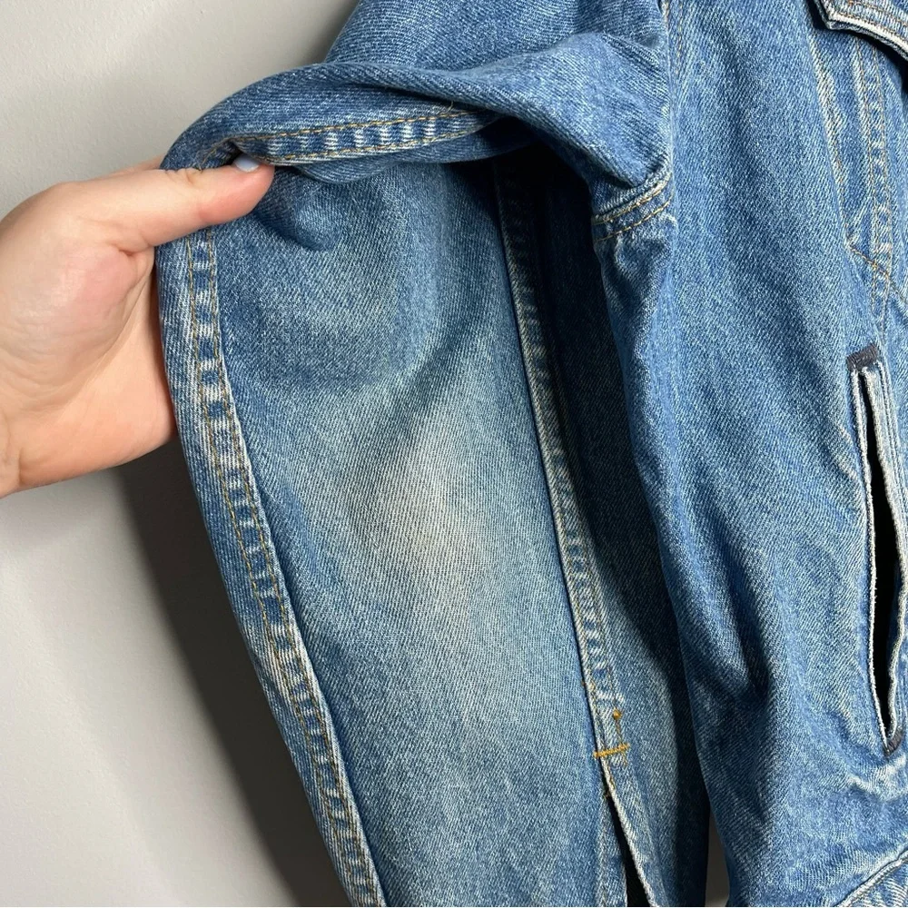 Levi's Light Blue Denim Jacket - Picture 6 of 9